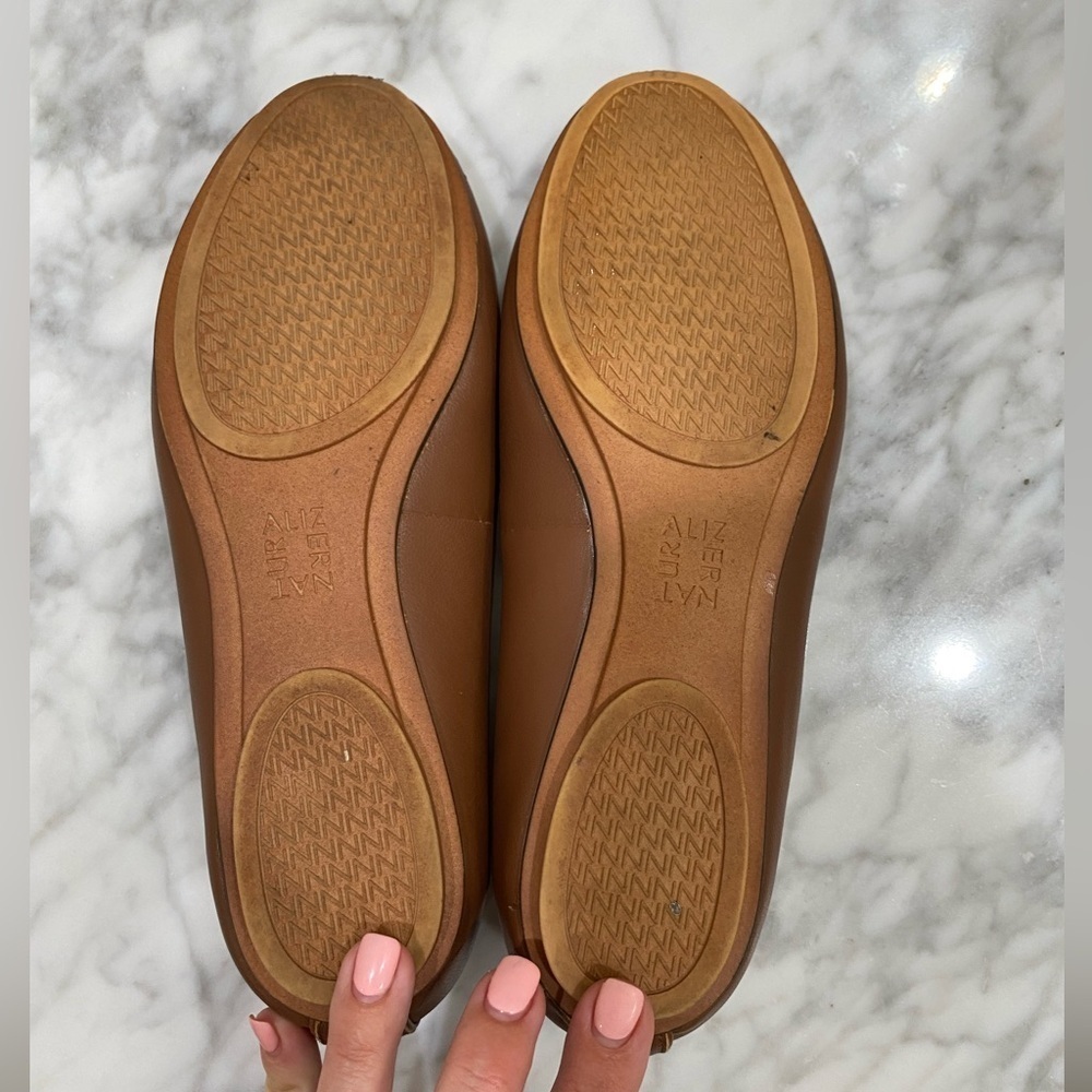 Naturalizer Maxwell Women's Tan Leather Ballet Flats Feminine - Picture 5 of 7
